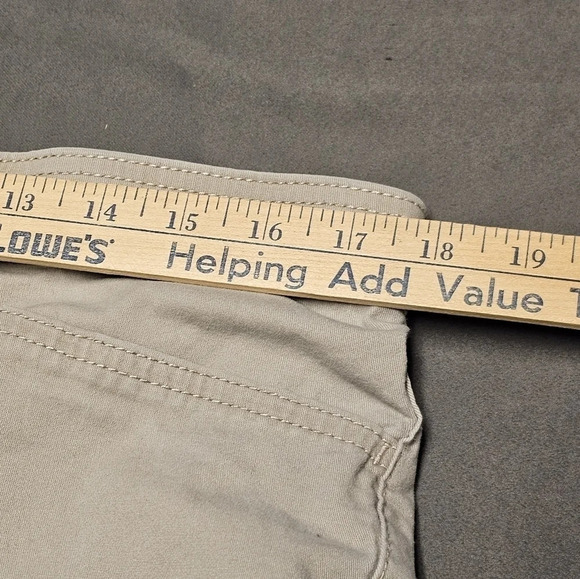Gloria Vanderbilt Pants Sz 12 Short - Picture 7 of 9